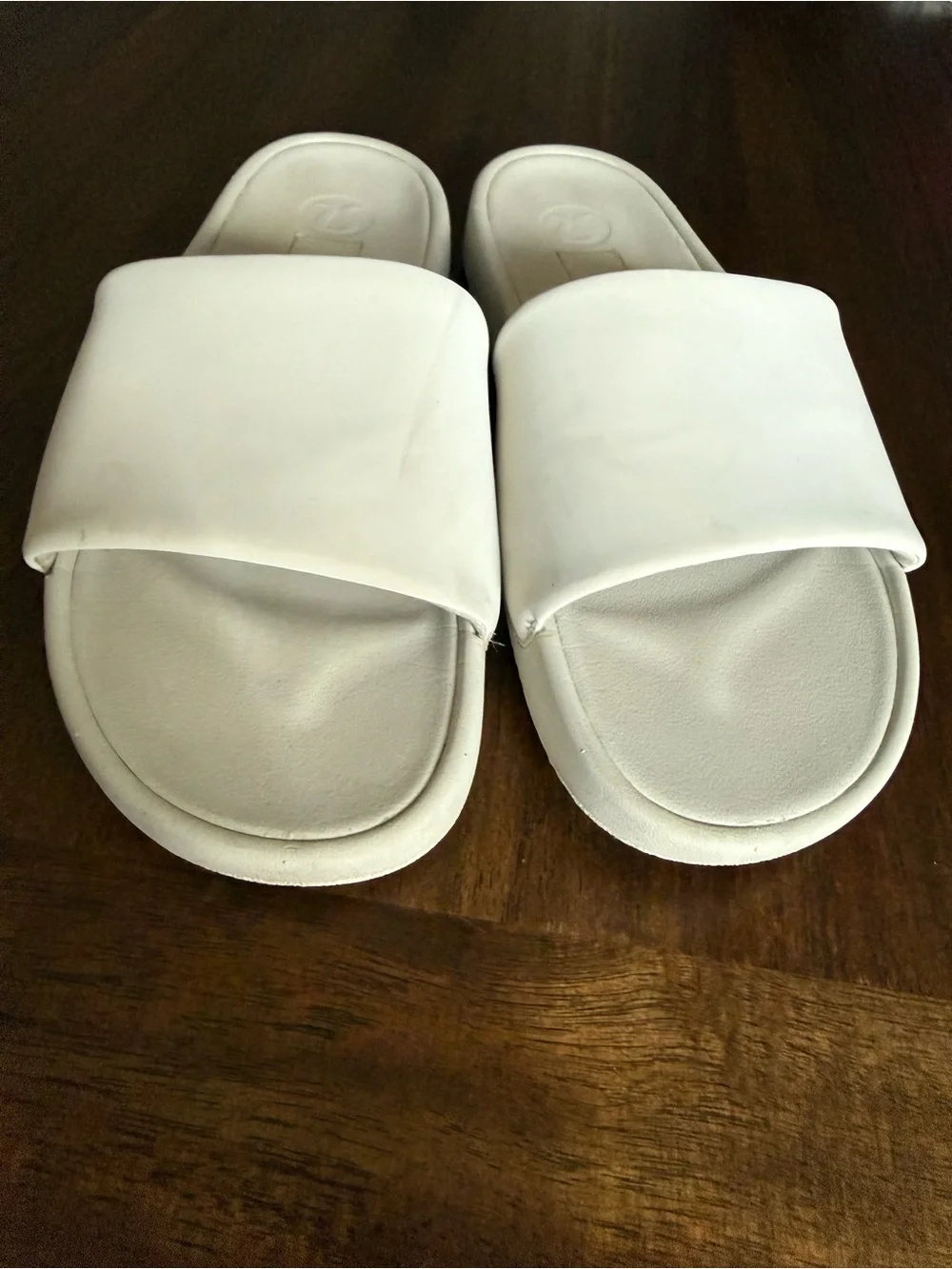 lululemon athletica White Slide Sandals size 9